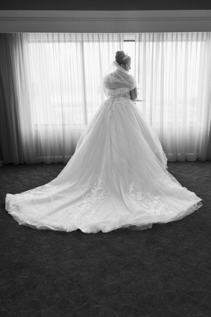 Professional Wedding Photographer - Silver & Sage Studios - Awarding Winning Wedding Photography - Photographers Near Me